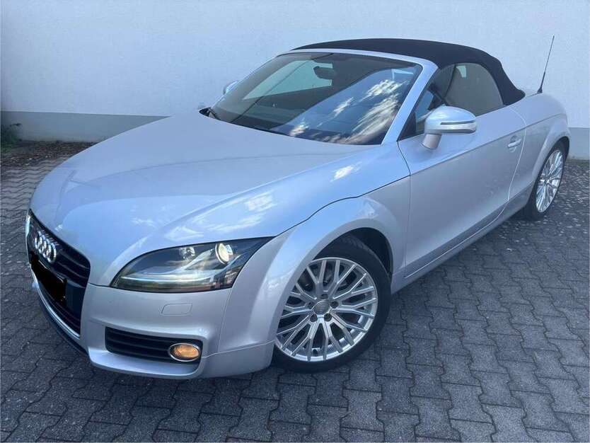 TT