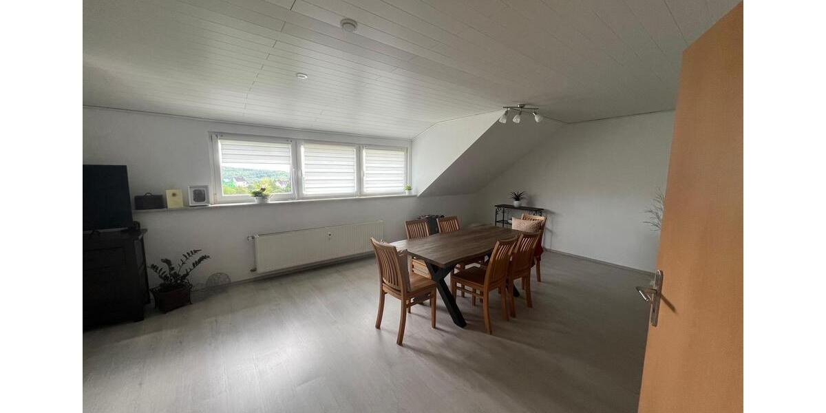 Etagenwohnung Hillscheid - 3 Zimmer, 82 m&sup2;, 650&euro; | Angebot:26692697