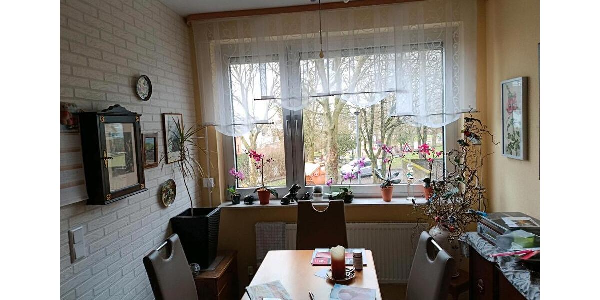 Etagenwohnung Koblenz Karthause - 3 Zimmer, 82 m&sup2;, 240.000&euro; | Angebot:27275610