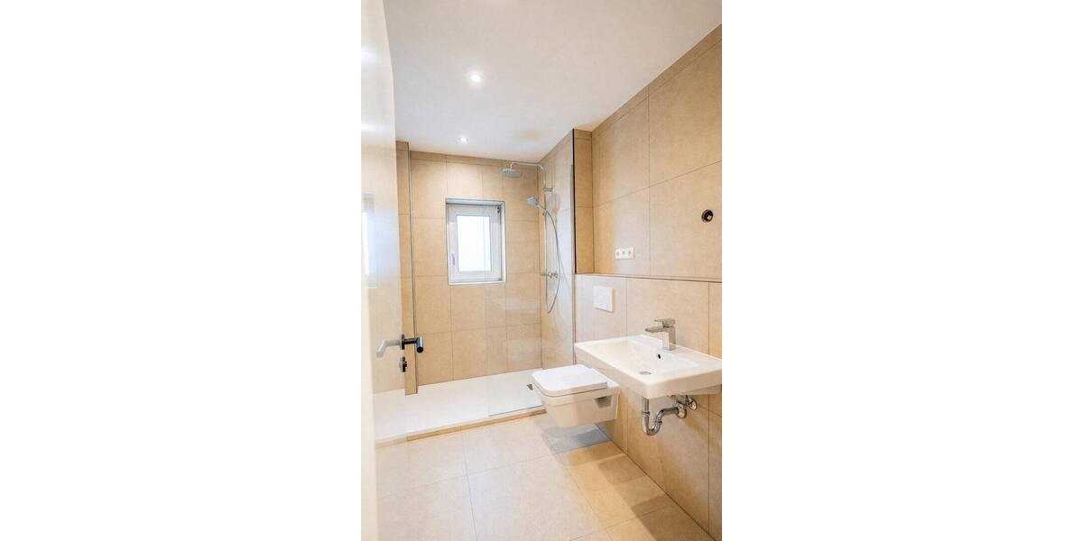 Einfamilienhaus Koblenz Rübenach - 6 Zimmer, 140 m&sup2;, 395.000&euro; | Angebot:26418081