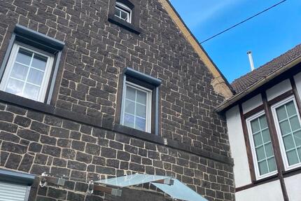 Haus Mendig - 5 Zimmer, 140 m&sup2;, 290.000&euro; | Angebot:27092916