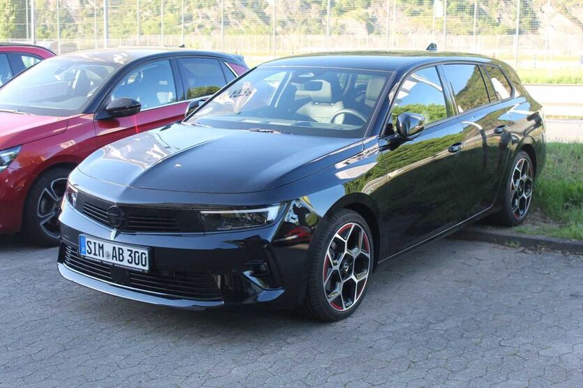 Opel Astra 11.000 km 29.900 € Oberwesel 55430