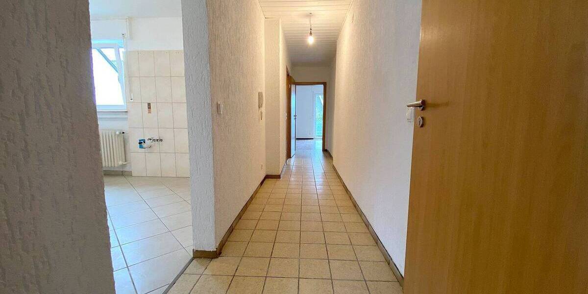 Etagenwohnung Mayen - 3 Zimmer, 82 m&sup2;, 620&euro; | Angebot:24589353