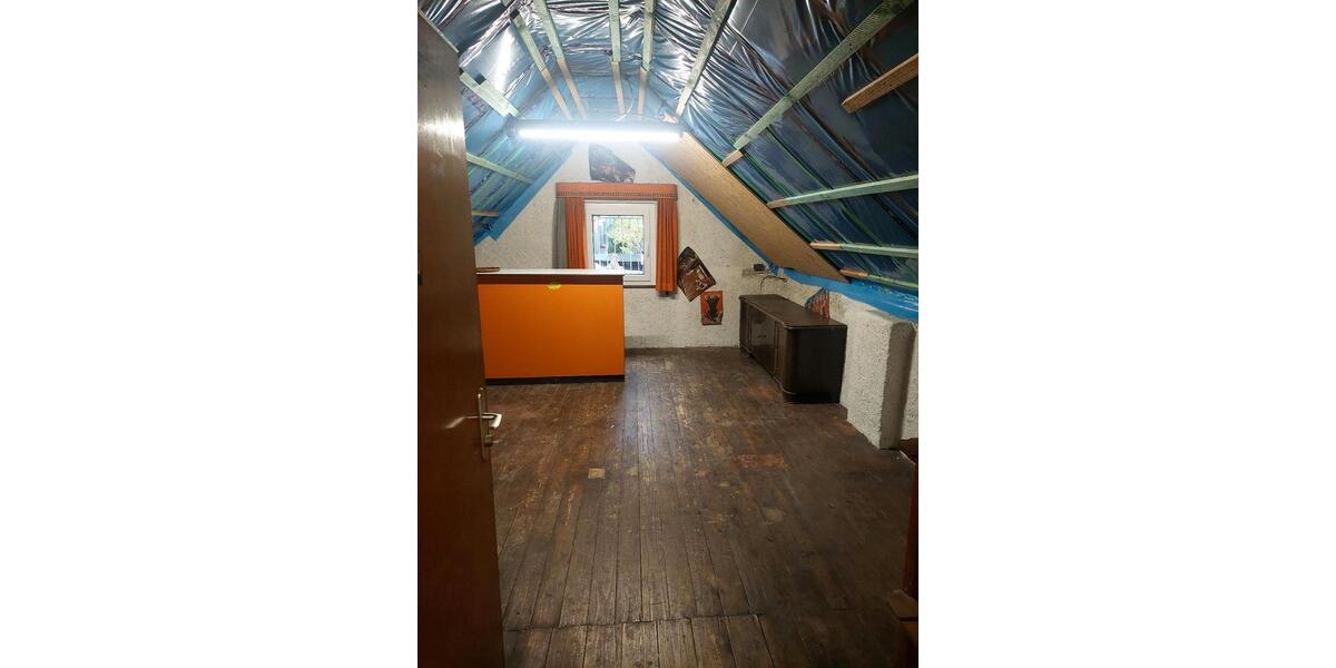 Etagenwohnung Mülheim-Kärlich Kärlich - 5 Zimmer, 140 m&sup2;, 1.400&euro; | Angebot:25720867