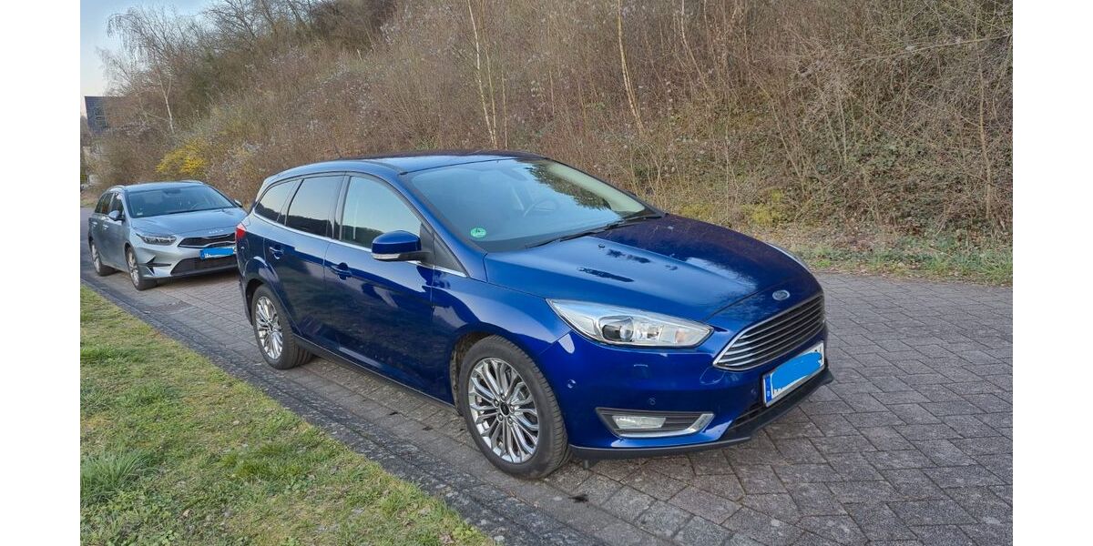 Ford Focus 121.000 km 6.699 &euro; Burgen 56332