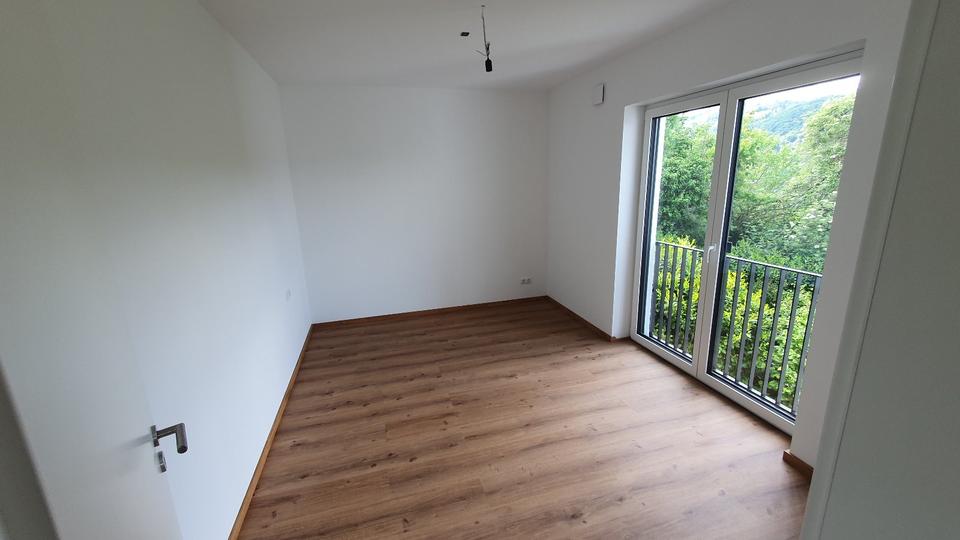 Etagenwohnung Lahnstein - 2 Zimmer, 70 m&sup2;, 925&euro; | Angebot:26427715