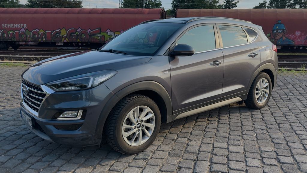 Hyundai TUCSON 158.000 km 17.750 &euro; Mulheim Karlich 56218