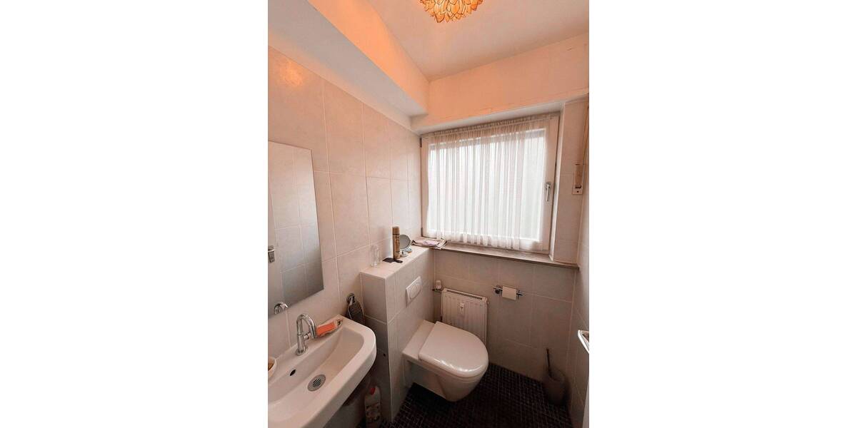 Etagenwohnung Koblenz Süd - 4 Zimmer, 99 m&sup2;, 229.000&euro; | Angebot:26189501