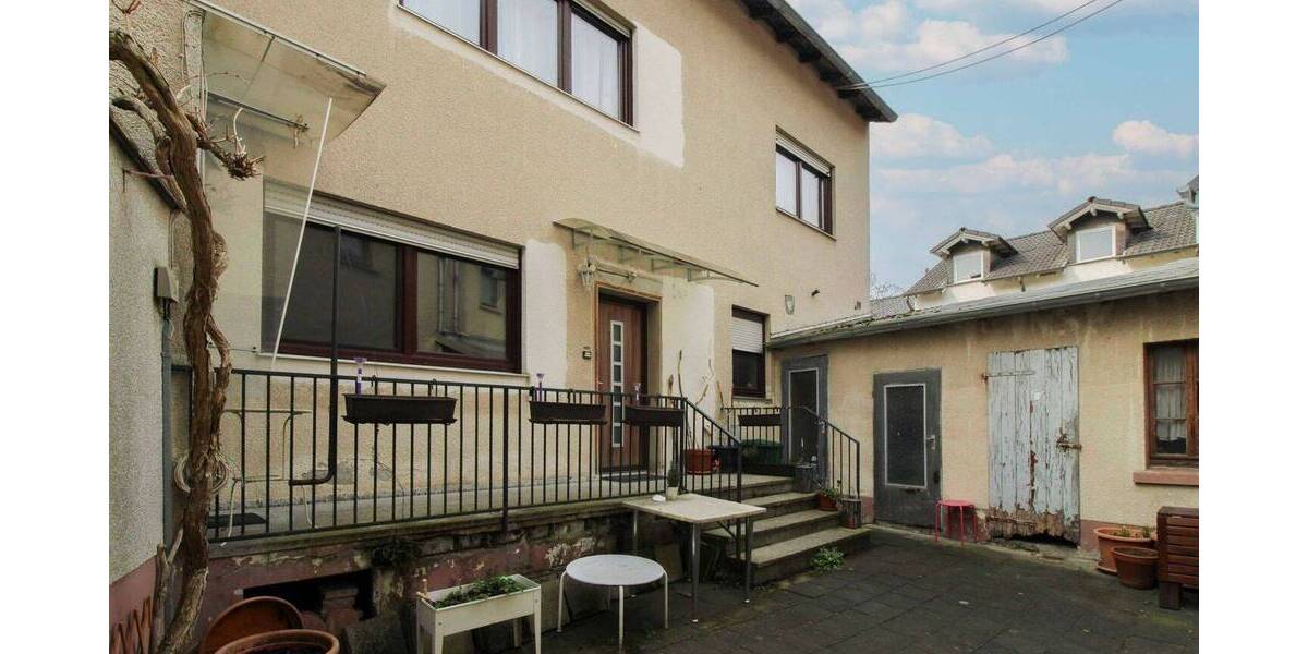 Mehrfamilienhaus, Wohnhaus Leutesdorf - 9 Zimmer, 360.000&euro; | Angebot:26175112
