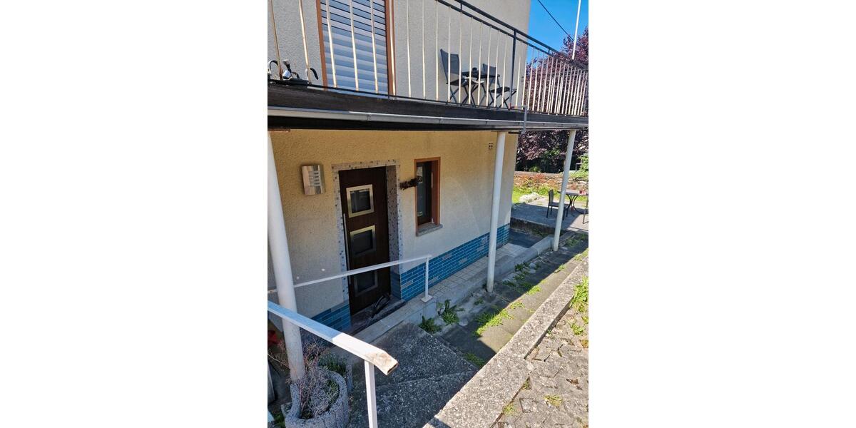 Einfamilienhaus Dahlheim - 3 Zimmer, 90 m&sup2;, 850&euro; | Angebot:26676386