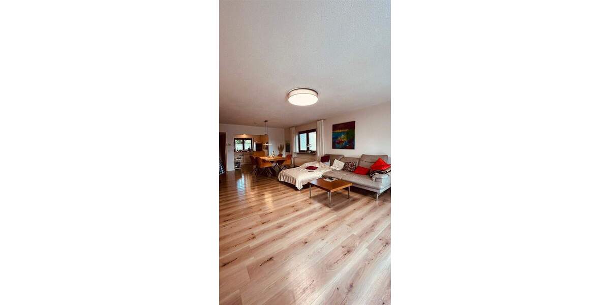 Etagenwohnung Neuwied Heimbach-Weis - 3 Zimmer, 125 m&sup2;, 315.000&euro; | Angebot:25740419