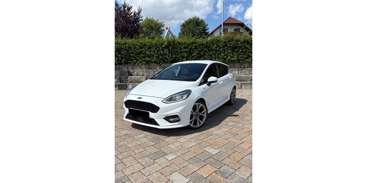 Ford Fiesta 82.000 km 11.430 € Weroth 56414