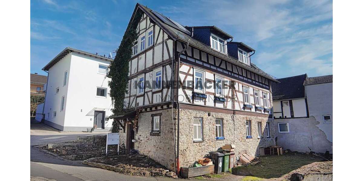 Haus zum Kaufen in Höhr-Grenzhausen 250.000 € 163 m² 6 zimmer