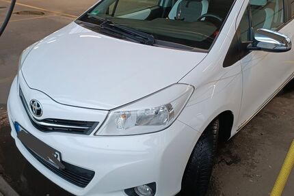 Toyota Yaris 164.000 km 6.500 € Koblenz 56075