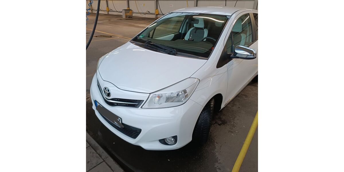 Toyota Yaris 164.000 km 6.500 € Koblenz 56075
