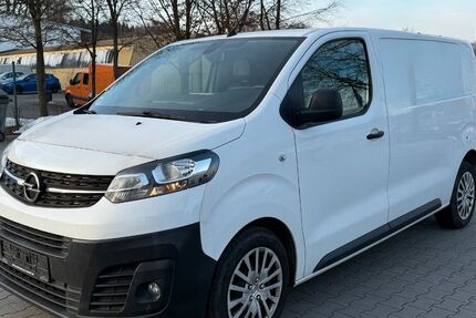 Opel Vivaro 138.000 km 9.500 &euro; Niederelbert 56412