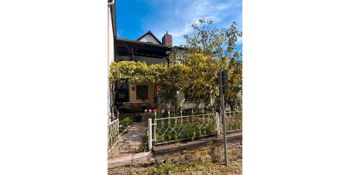 Einfamilienhaus Mayen - 10 Zimmer, 260 m&sup2;, 140.000&euro; | Angebot:27209567