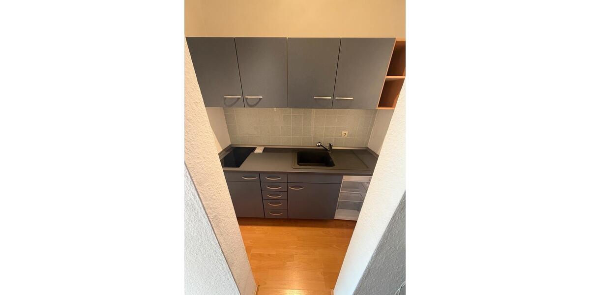 Dachgeschoßwohnung Koblenz Karthause - 1 Zimmer, 24 m&sup2;, 340&euro; | Angebot:26413007