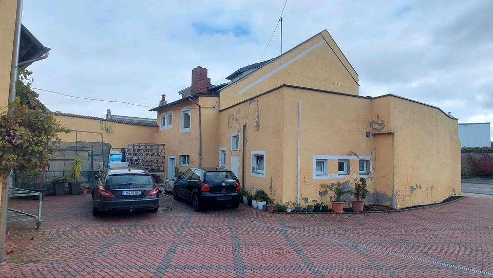 Mehrfamilienhaus, Wohnhaus Kruft - 11 Zimmer, 400 m&sup2;, 349.000&euro; | Angebot:27262189