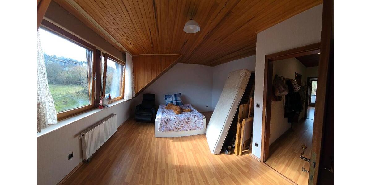 Erdgeschoßwohnung Dieblich - 6 Zimmer, 182 m&sup2;, 1.350&euro; | Angebot:25647040