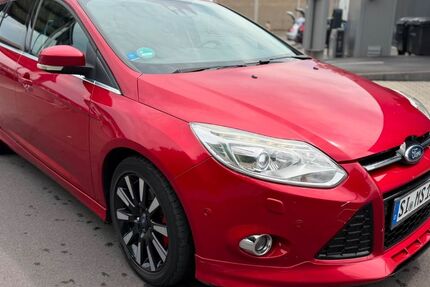 Ford Focus 200.000 km 3.290 &euro; Neuwied 56564