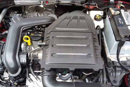 VW T-Roc 13.700 km 16.700 &euro; Ransbach Baumbach 56235