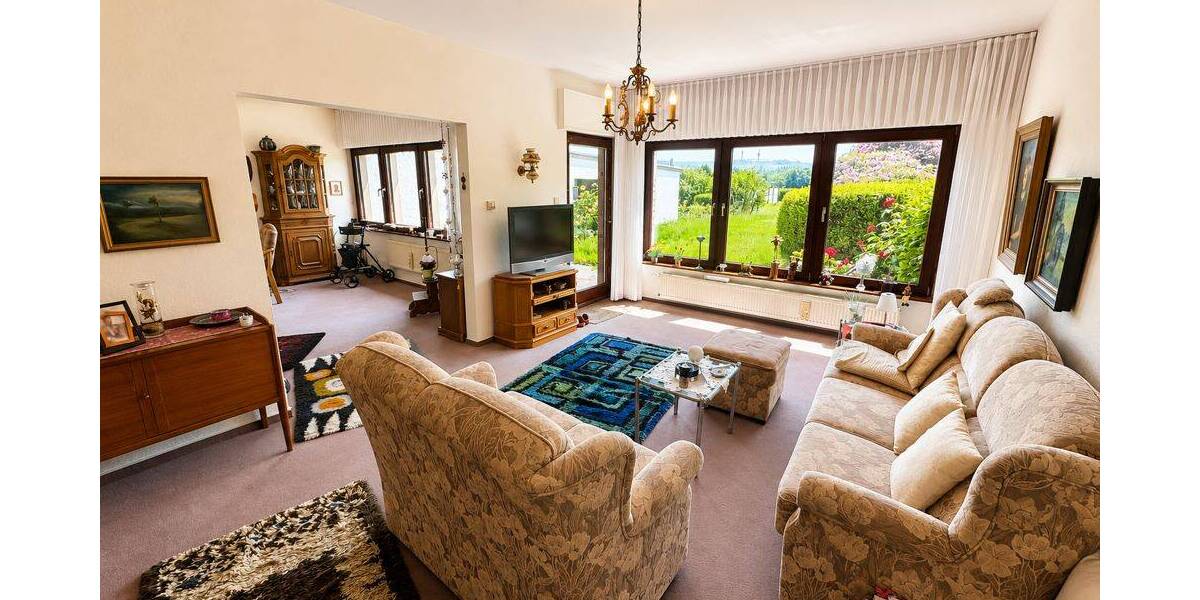 Mehrfamilienhaus, Wohnhaus Ransbach-Baumbach Baumbach - 8 Zimmer, 224 m&sup2;, 359.000&euro; | Angebot:26875003