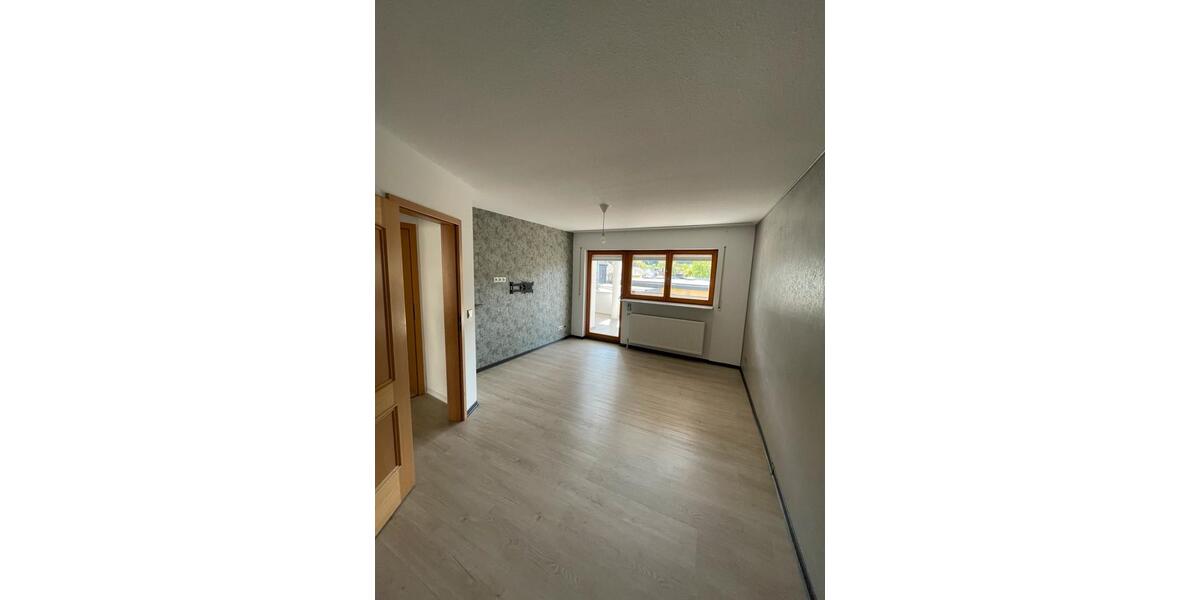 Etagenwohnung Bad Ems - 4 Zimmer, 110 m&sup2;, 230.000&euro; | Angebot:26493496