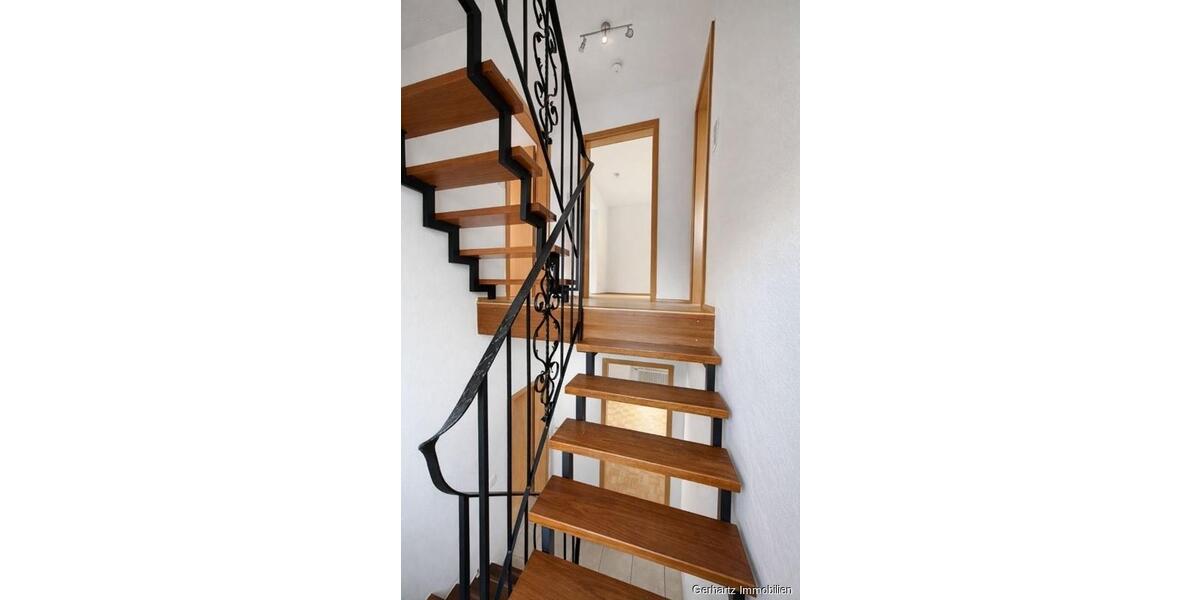 Maisonettenwohnung Winningen - 5 Zimmer, 94 m&sup2;, 720&euro; | Angebot:25415843