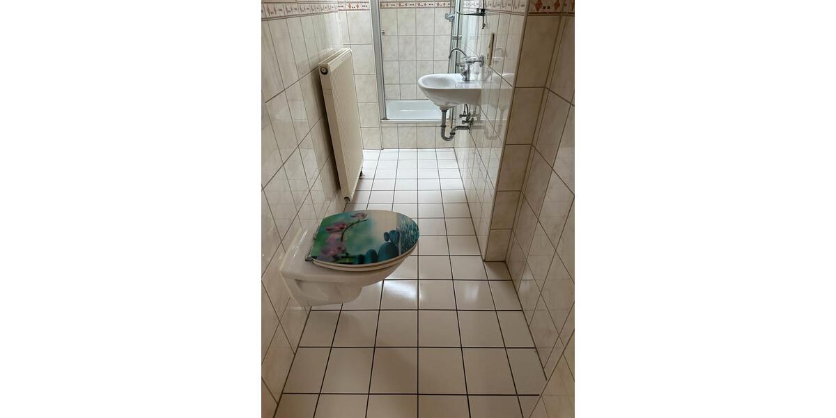 Dachgeschoßwohnung Neuwied Block - 5 Zimmer, 112 m&sup2;, 450&euro; | Angebot:26619913