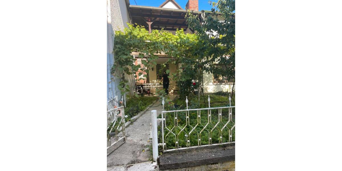 Einfamilienhaus Mayen - 10 Zimmer, 260 m&sup2;, 140.000&euro; | Angebot:27209567