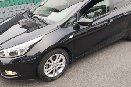 Kia ceed / Ceed 66.500 km 9.480 &euro; Koblenz 56070