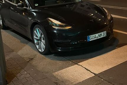 Tesla Model 3 135.000 km 20.700 &euro; Lahnstein 56112