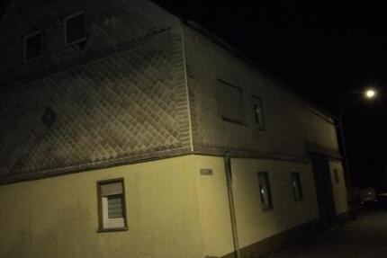 Haus Beltheim - 7 Zimmer, 180 m&sup2;, 149.000&euro; | Angebot:27079794