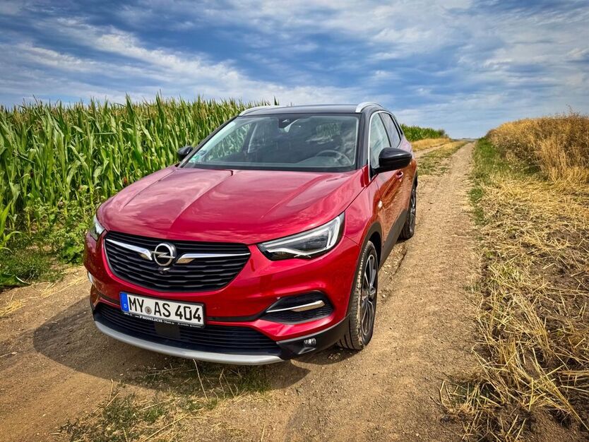 Opel Grandland (X) 64.000 km 21.900 € Kerben 56295