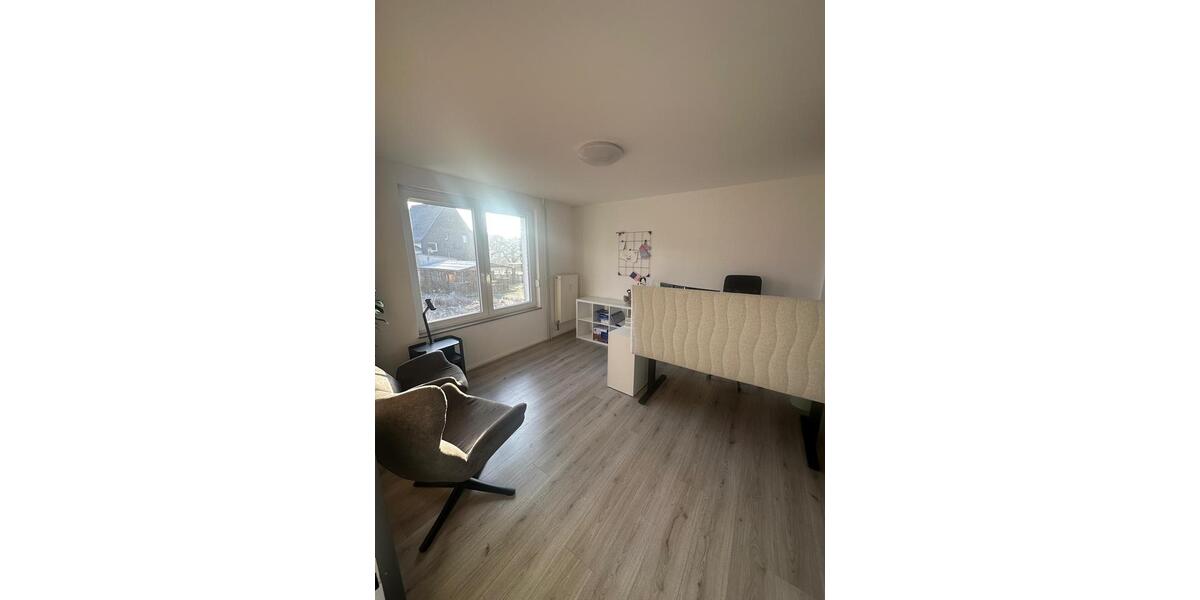 ... sanierte Erdgeschosswohnung in Emmelshausen zu vermieten. 4 zimmer