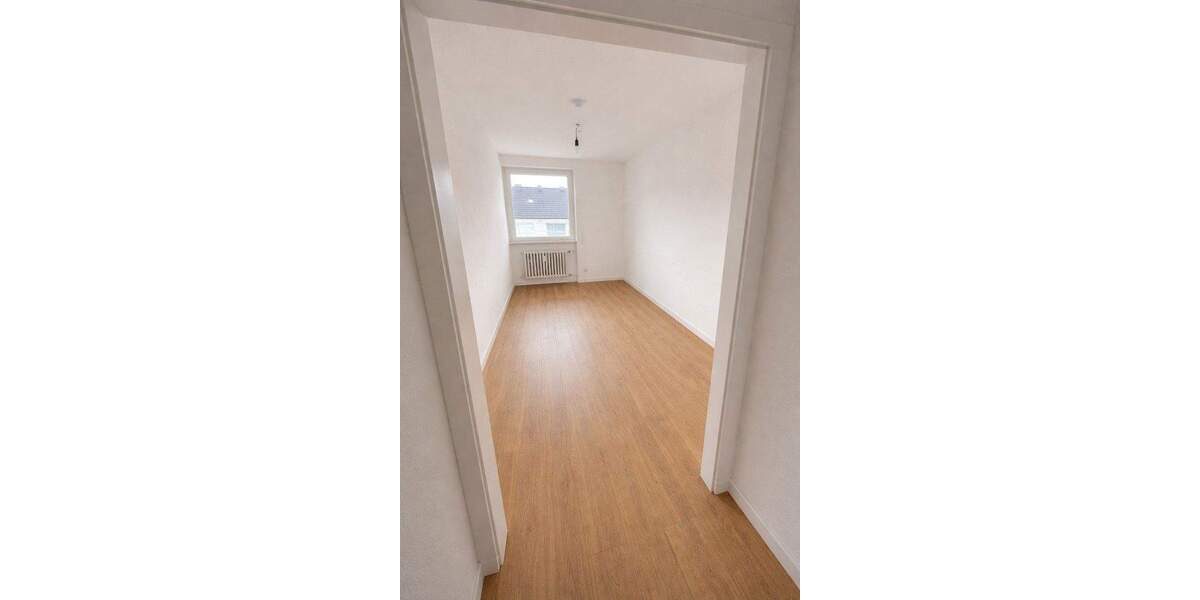 Helle 3-Zimmer-Wohnung mit Südbalkon & Garage in Koblenz-Asterstein 3 zimmer