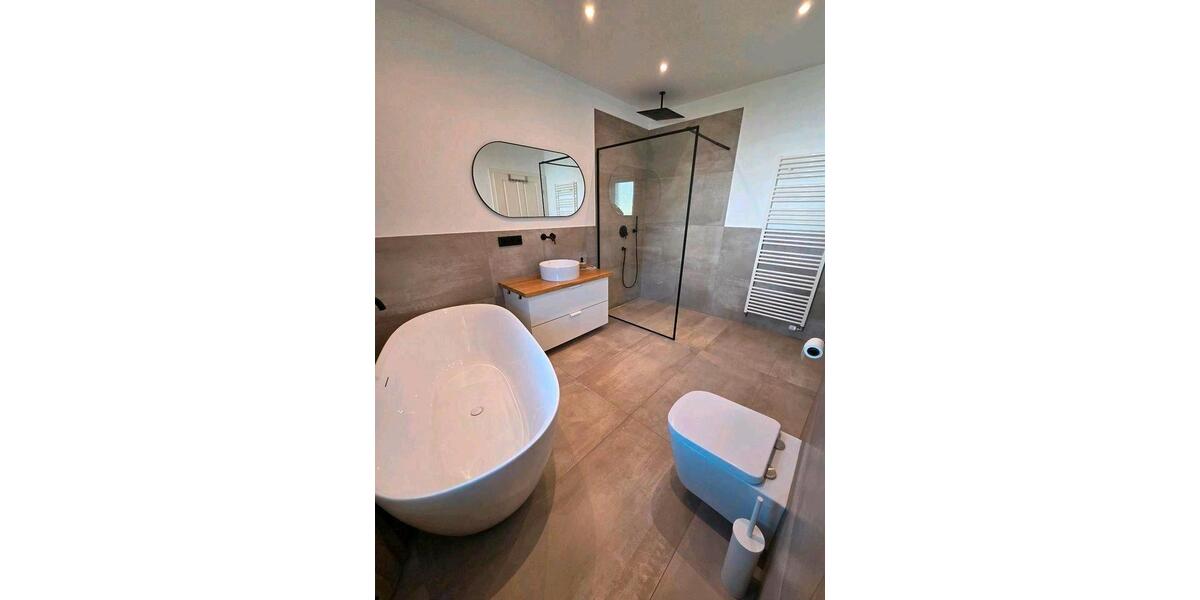 Mehrfamilienhaus, Wohnhaus Breitscheid - 16 Zimmer, 270 m&sup2;, 595.000&euro; | Angebot:26413361