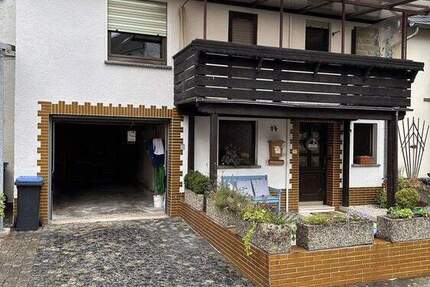 Einfamilienhaus in Kollig 3 zimmer