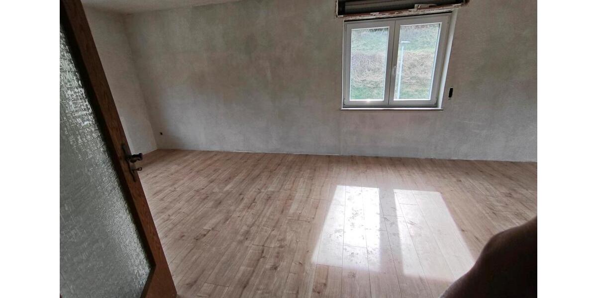 Mehrfamilienhaus, Wohnhaus Ettringen - 6.5 Zimmer, 147 m&sup2;, 256.000&euro; | Angebot:26419154