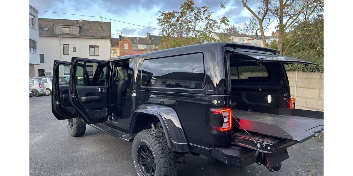 Jeep Gladiator 28.000 km 65.000 &euro; Neuwied 56564