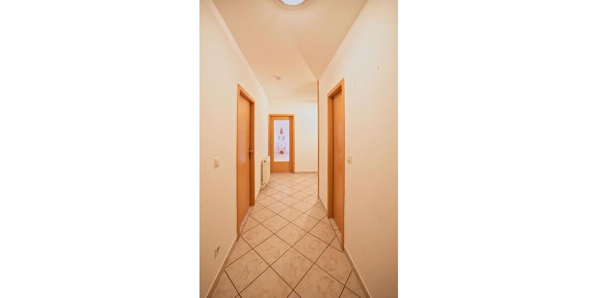 Geräumige EG-3-ZKB-WHG mit EBK, Terrasse, Garten und TG Stellplatz in Koblenz-Karthause 3 zimmer