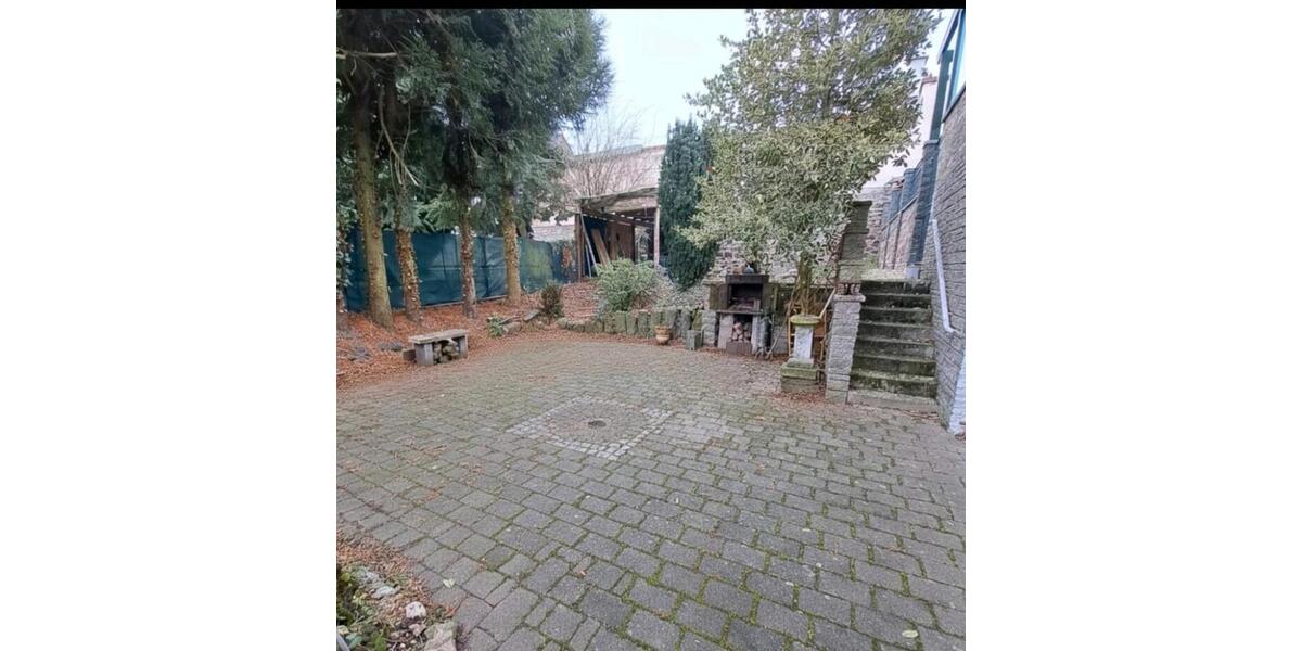 EIGENTUMSWOHNUNG - SOUTERRAIN 110 qm, GARAGE GARTEN o. MAKLER. 2 zimmer