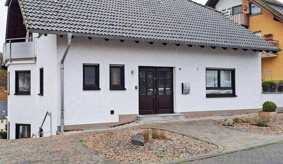Haus zum Kaufen in Boppard 495.000 € 252 m²