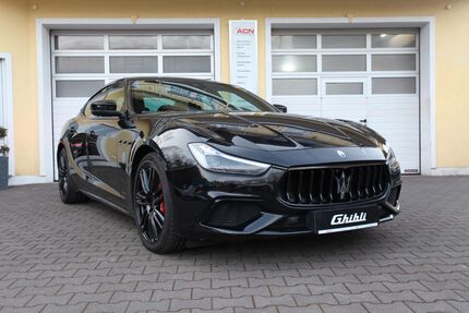 Maserati Ghibli 88.840 km 74.990 &euro; Diez 65582