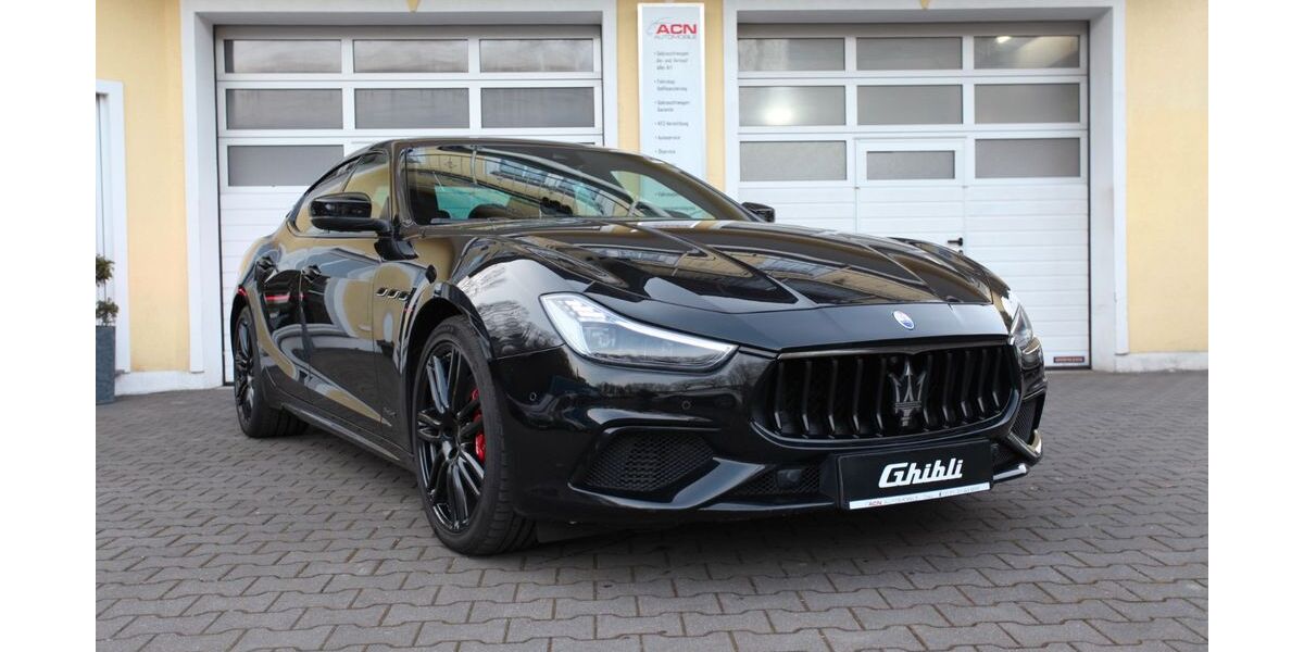 Maserati Ghibli 88.840 km 74.990 &euro; Diez 65582