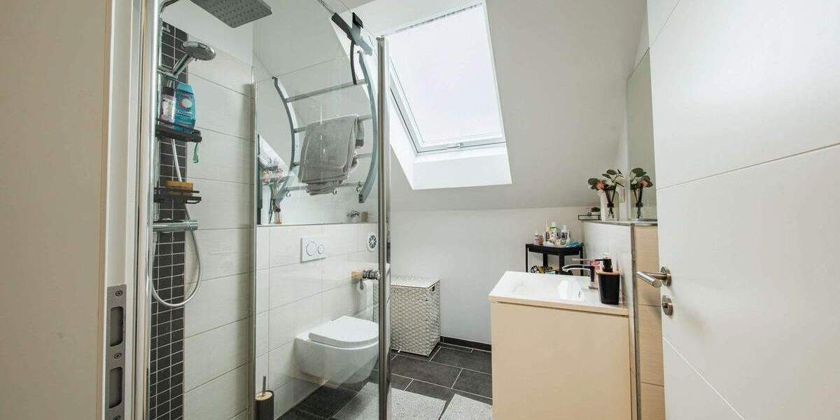 Einfamilienhaus Urmitz - 5 Zimmer, 162 m&sup2;, 598.000&euro; | Angebot:25684951