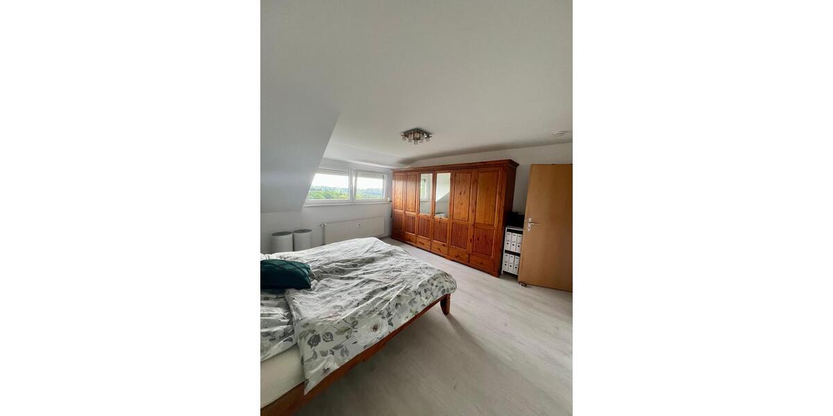 Etagenwohnung Hillscheid - 3 Zimmer, 82 m&sup2;, 650&euro; | Angebot:26692697
