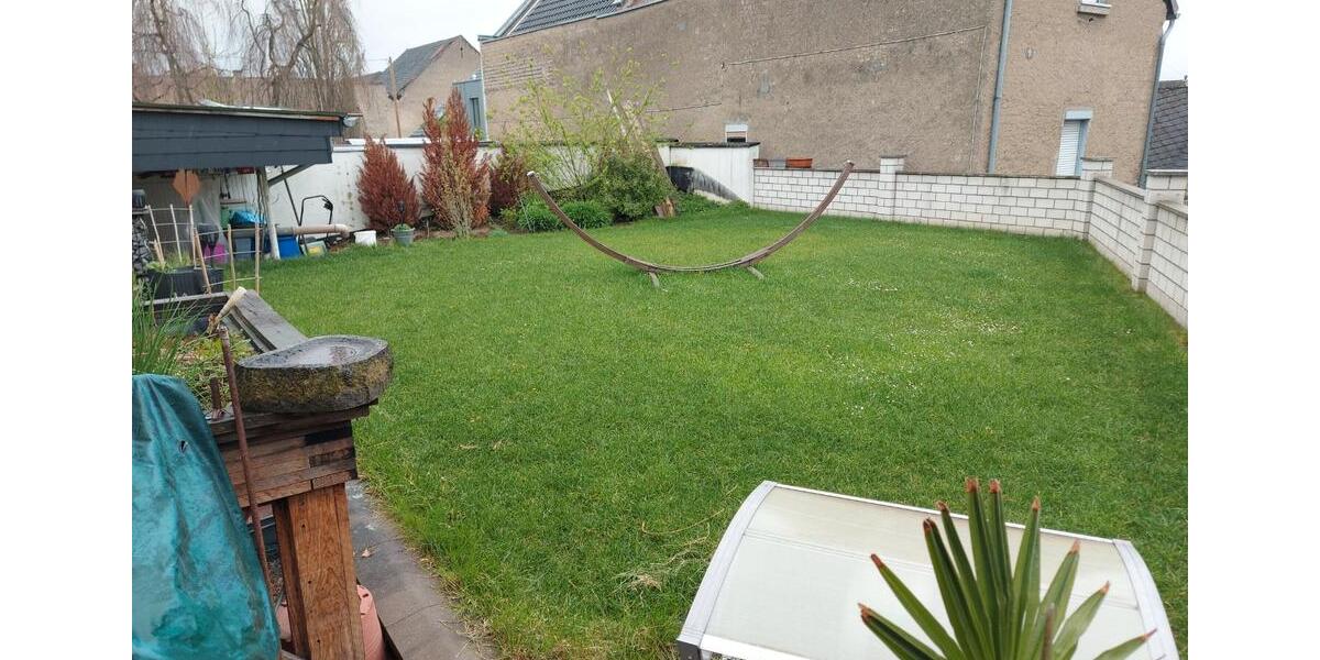 Einfamilienhaus Andernach - 5 Zimmer, 132 m&sup2;, 320.000&euro; | Angebot:26896426