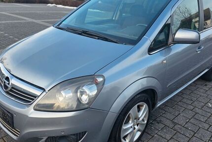Opel Zafira 182.600 km 2.999 &euro; Ebernhahn 56424